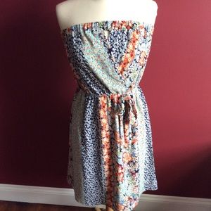 Monteau Sz L floral strapless dress